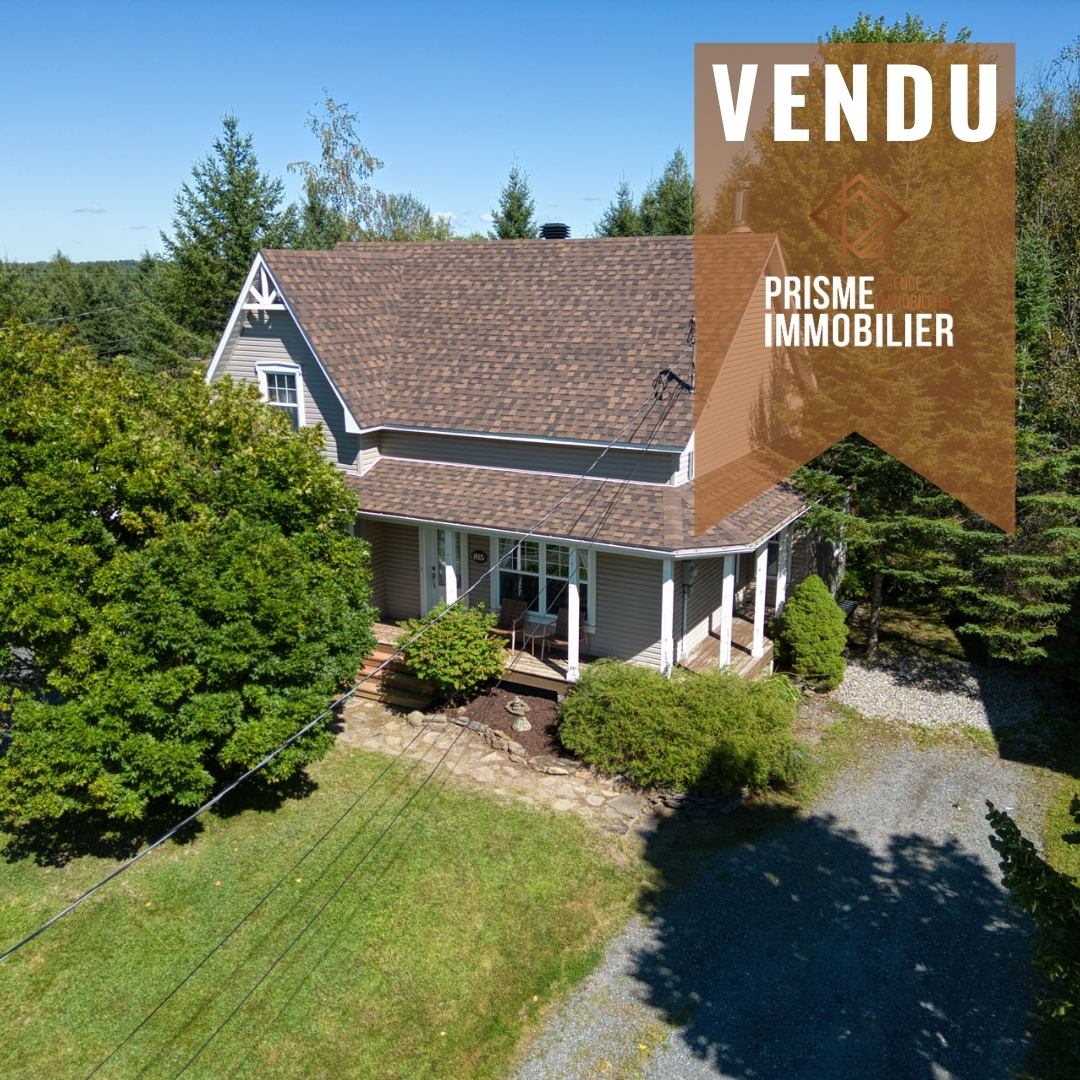 Superbe maison à vendre à Sherbrooke . Cette maison à vendre à Sherbrooke  vous intéresse? Contactez un de nos courtiers immobiliers pour plus d'information sur cette maison à vendre au 815 Rue Lajeunesse Sherbrooke (Fleurimont) (Estrie), Québec, J1E4J3